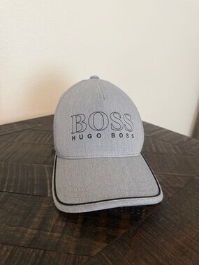 Hugo Boss Light Gray Cap with Black Logo